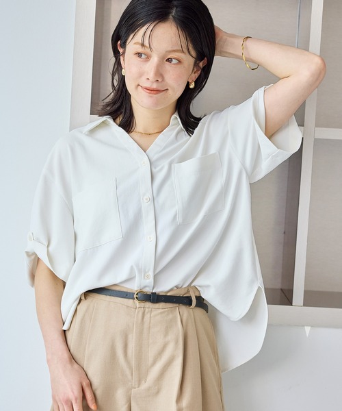 ROPE' PICNIC(ロペピクニック)の「【ちゃんと+かわいい保証】カットジョーゼットスキッパーブラウス/UVケア・接触冷感・防シワ(シャツ/ブラウス・レディース・サックスブルー/ベージュ/ブラック/オフホワイト/ブラウン・FREE)」の2枚目の写真