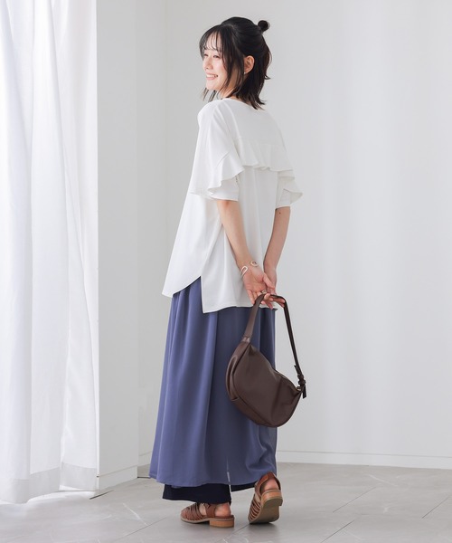 n'OrLABEL(ノアールレーベル)の「【汗じみ防止・UVカット・吸水速乾・遮熱効果】多機能バックフリルカットソー(Tシャツ/カットソー・レディース・オフホワイト/チャコール/ライトブルー・FREE)」の16枚目の写真