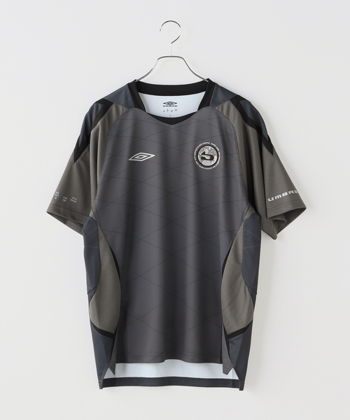 bal(バル)の「BAL × UMBRO LS SOCCER JERSEY(Tシャツ/カットソー・メンズ・グレー/チャコールグレー・MEDIUM)」の2枚目の写真
