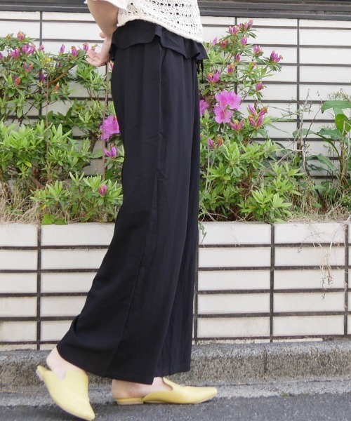 DISKEEN SURE(ディスキーンシュアー)の「360度可愛い!体型カバー効果抜群!ペプラムフリル ワイドパンツ(その他パンツ・レディース・ブラック/オフホワイト/グレイッシュベージュ/ブルー・FREE)」の15枚目の写真