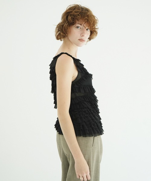 CLANE(クラネ)の「RANDOM FRILL SHEER N/S TOPS(その他トップス・レディース・グレー/アイボリー/ブラック・1/2)」の12枚目の写真