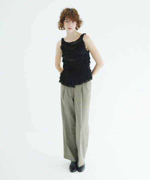 CLANE(クラネ)の「RANDOM FRILL SHEER N/S TOPS(その他トップス・レディース・グレー/アイボリー/ブラック・1/2)」の14枚目の写真