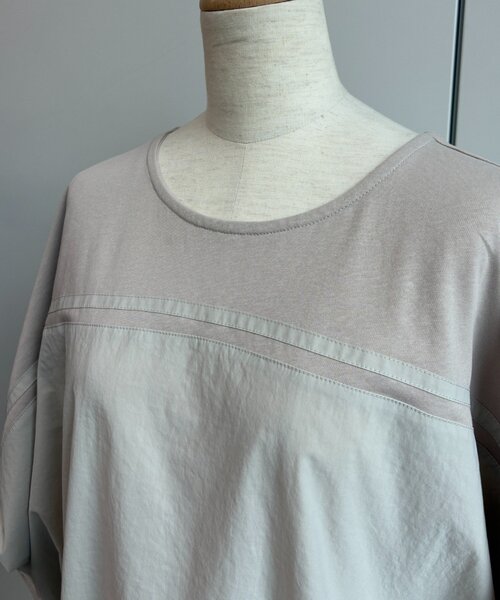 Jena espace merveilleux(ジェナ エスパスメルヴェイユ)の「異素材切替ラインカットソー(Tシャツ/カットソー・レディース・アイボリー/ライトグレー・FREE)」の19枚目の写真