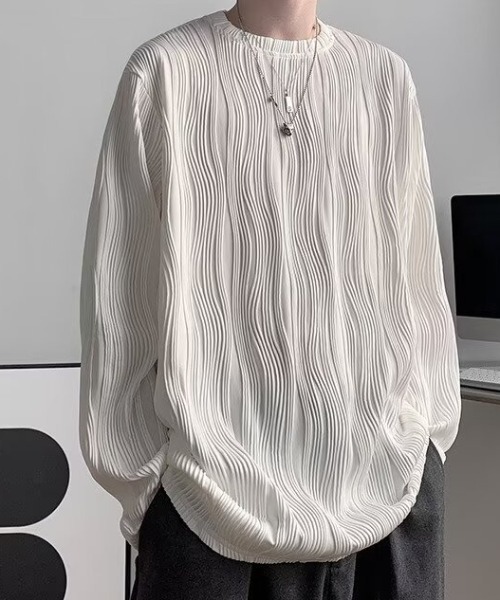 FreeZone（フリーゾーン）の「ウェーブプリーツオーバーサイズロンT（Tシャツ/カットソー・メンズ・ブラック/ホワイト・F）」の2枚目の写真