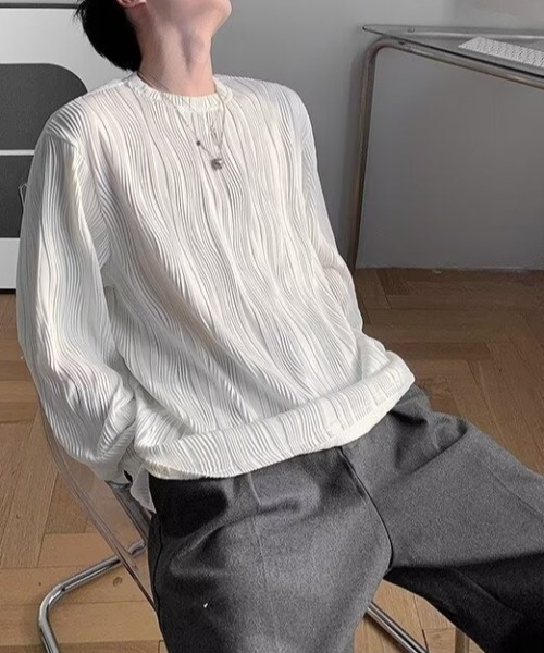 FreeZone（フリーゾーン）の「ウェーブプリーツオーバーサイズロンT（Tシャツ/カットソー・メンズ・ブラック/ホワイト・F）」の4枚目の写真
