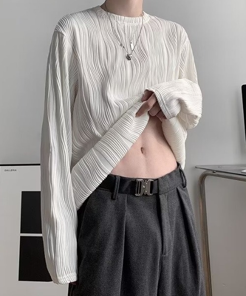 FreeZone（フリーゾーン）の「ウェーブプリーツオーバーサイズロンT（Tシャツ/カットソー・メンズ・ブラック/ホワイト・F）」の5枚目の写真