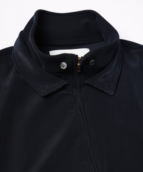 CULLNI(クルニ)の「Stretch Fiber Cord Pique Layered Collar Zip Up Blouson(ブルゾン・メンズ・チャコール/グリーン/ブラック/ネイビー・1/2/0)」の5枚目の写真