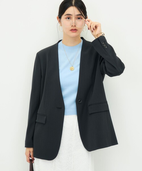 NOLLEY’S Sophi(ノーリーズソフィ)の「《セットアップ対応》強撚ツイルノーカラージャケット(テーラードジャケット・レディース・オリーブ/チャコールグレー・38/36/34)」の2枚目の写真