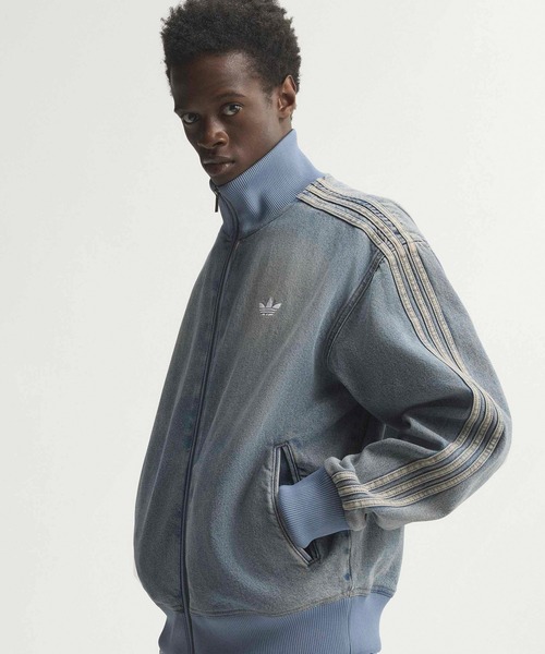 adidas(アディダス)の「adidas/アディダス ファイヤーバード アディカラー デニム トラックトップ ハイネック トレフォイル デニムジャケット メンズ 2026年秋冬 秋服(デニムジャケット・レディース・ライトブルー・S/M/L/XL)」の8枚目の写真