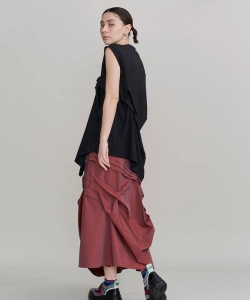 UN3D.(アンスリード)の「【UN3D./アンスリード】TUCK DRAPE SLEEVELESS TOP/タックドレープスリーブトップス(Tシャツ/カットソー・レディース・ホワイト/ブラック・FREE)」の21枚目の写真