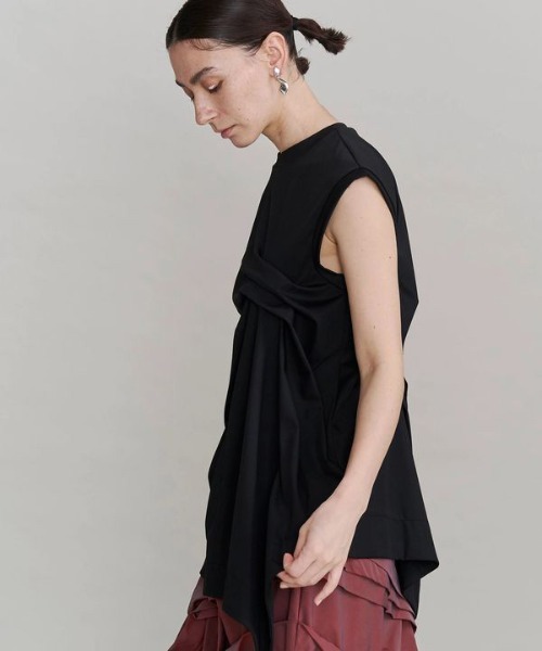 UN3D.(アンスリード)の「【UN3D./アンスリード】TUCK DRAPE SLEEVELESS TOP/タックドレープスリーブトップス(Tシャツ/カットソー・レディース・ホワイト/ブラック・FREE)」の17枚目の写真