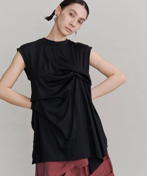 UN3D.(アンスリード)の「【UN3D./アンスリード】TUCK DRAPE SLEEVELESS TOP/タックドレープスリーブトップス(Tシャツ/カットソー・レディース・ホワイト/ブラック・FREE)」の19枚目の写真