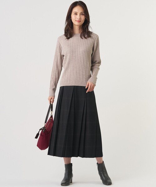 J.PRESS Ladies(J.プレス レディス)の「【人気定番アイテム】KNIT BASIC クルーネック ニット(ニット/セーター・レディース・ライトグレー系/ネイビー系/ブルー系/ベージュ系/イエロー系・SMALL)」の8枚目の写真