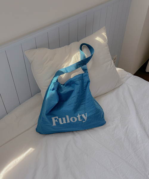 FULOTY（フロティ）の「Check nylon eco bag blue（エコバッグ/サブバッグ・レディース・その他・FREE）」の3枚目の写真
