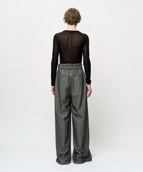 Juha(ユハ)の「SHEER VELOUR SKIN TOP(Tシャツ/カットソー・メンズ・ベージュ/ブラック・3/4)」の8枚目の写真