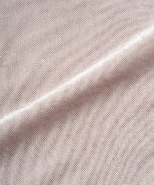 Juha(ユハ)の「SHEER VELOUR SKIN TOP(Tシャツ/カットソー・メンズ・ベージュ/ブラック・3/4)」の12枚目の写真
