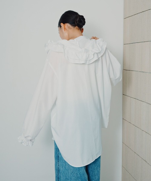 LEPSIM(レプシィム)の「フーディシャツ長袖チュニック 1060614(シャツ/ブラウス・レディース・ブラック/オフホワイト/キャメル/ホワイト×ブラック・FREE)」の6枚目の写真