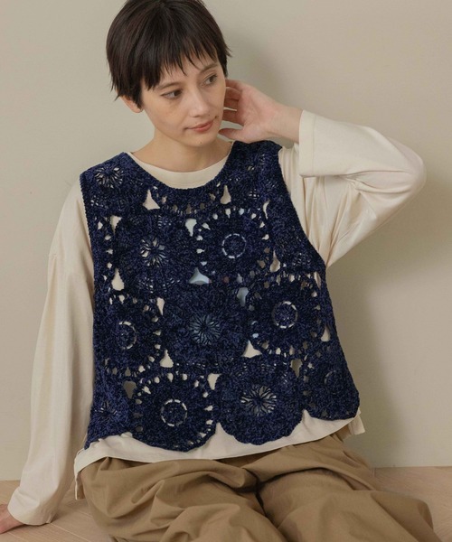 studio CLIP（スタディオクリップ）の「《natural by clip》モールレース刺繍ベスト（ニット/セーター・レディース・ネイビー/ベージュ・FREE）」の3枚目の写真