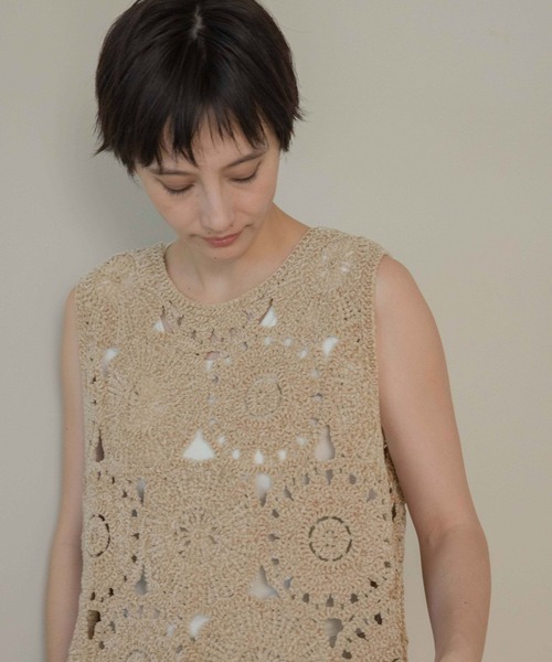 studio CLIP（スタディオクリップ）の「《natural by clip》モールレース刺繍ベスト（ニット/セーター・レディース・ネイビー/ベージュ・FREE）」の18枚目の写真