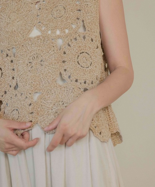 studio CLIP（スタディオクリップ）の「《natural by clip》モールレース刺繍ベスト（ニット/セーター・レディース・ネイビー/ベージュ・FREE）」の20枚目の写真