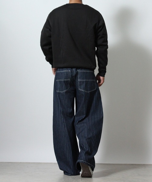 NYLAUS(ナイラス)の「【Nylaus】裏起毛 アメカジ ロゴプリント トレーナー スウェット 長袖(スウェット・メンズ・チャコール/杢グレー/ネイビー/オートミール/グレイッシュベージュ/ブラック・LL/L/M)」の8枚目の写真