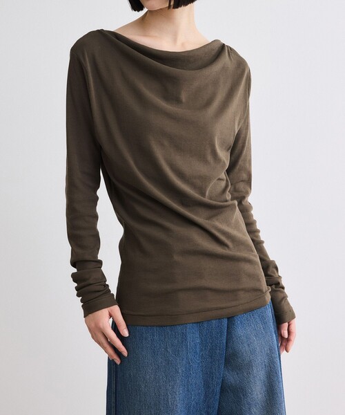 ADAM ET ROPE'(アダムエロペ)の「【EMOELLE】カウルネックロンT(Tシャツ/カットソー・レディース・オフホワイト/ブラウン・FREE)」の8枚目の写真