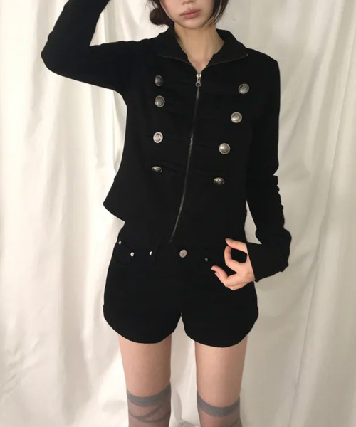 VIVID LADY(ビビッドレディー)の「アンティークボタン ナポレオンショートジャケット(ブルゾン・レディース・ブラック/グレー・FREE)」の21枚目の写真