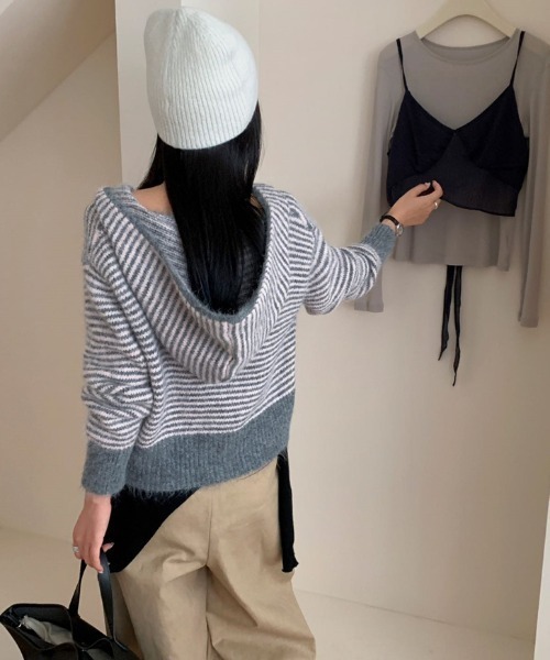FLINEA(フリネア)の「フード付きシングルブレストカーディガン(ニット/セーター・レディース・ネイビー/グリーン/グレー/レッド・FREE)」の6枚目の写真