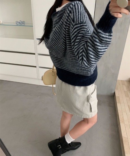 FLINEA(フリネア)の「フード付きシングルブレストカーディガン(ニット/セーター・レディース・ネイビー/グリーン/グレー/レッド・FREE)」の13枚目の写真