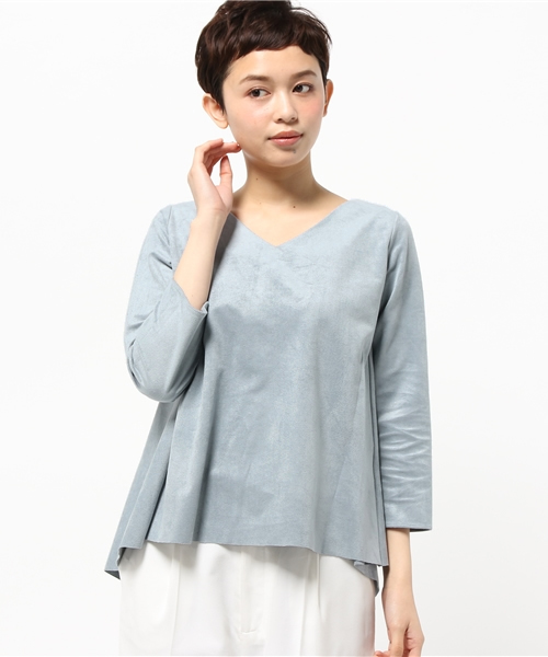 DouDou（ドゥドゥ）の「【DouDou】フェイクスエードVネックブラウス（シャツ/ブラウス・レディース・オフホワイト/サックスブルー/グリーン・FREE）」の16枚目の写真