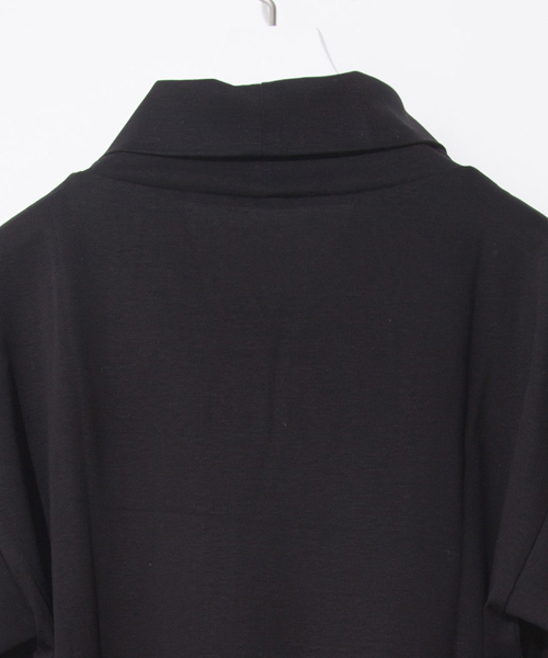 STUDIOUS(ステュディオス)の「ビッグシルエットオフタートル(Tシャツ/カットソー・メンズ・ブラック/ベージュ・3/1/2)」の7枚目の写真