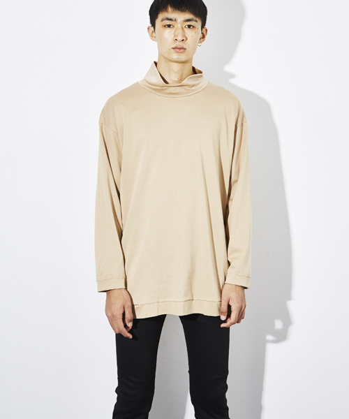 STUDIOUS(ステュディオス)の「ビッグシルエットオフタートル(Tシャツ/カットソー・メンズ・ブラック/ベージュ・3/1/2)」の19枚目の写真