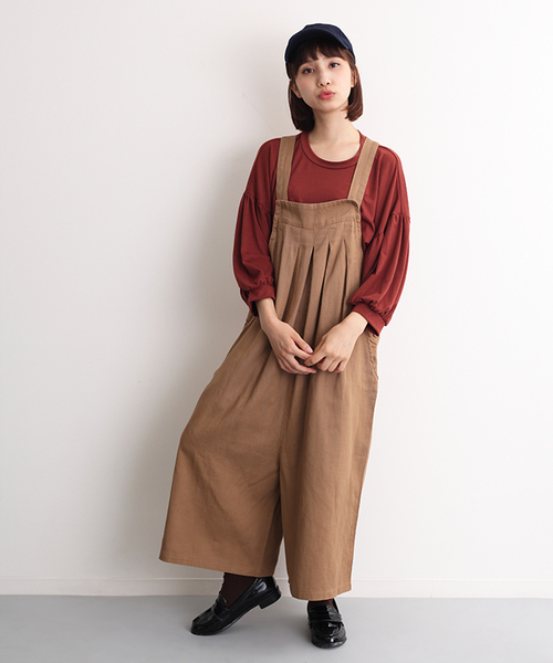 MERLOT(メルロー)の「フロントタックオーバーオールパンツサロペット2097(サロペット/オーバーオール・レディース・ベージュ系その他/ネイビー/ブラック/グリーン系その他/ベージュ/カーキ/キャメル/アイボリー・FREE)」の4枚目の写真