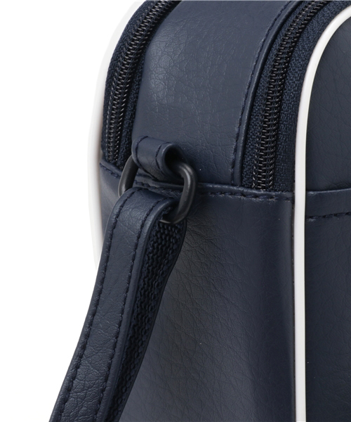 adidas（アディダス）の「オリジナルス バッグ[MINI AIRLINER AC CLASSIC]（ボディバッグ/ウエストポーチ・レディース・ブルー/ブラック・FREE）」の7枚目の写真