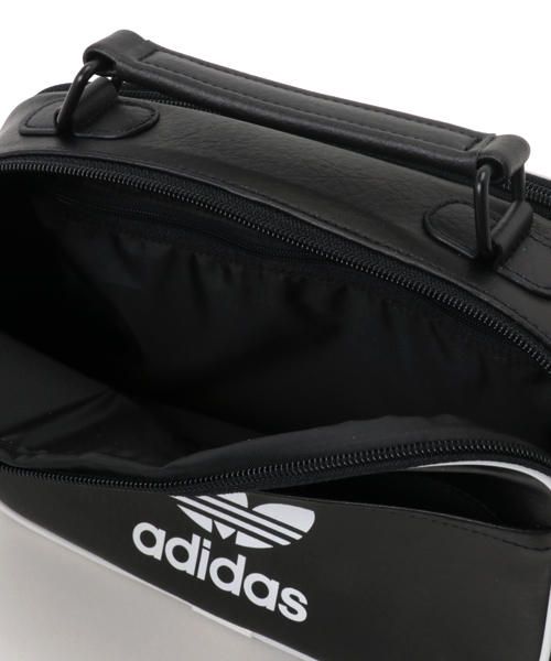 adidas（アディダス）の「オリジナルス バッグ[MINI AIRLINER AC CLASSIC]（ボディバッグ/ウエストポーチ・レディース・ブルー/ブラック・FREE）」の11枚目の写真