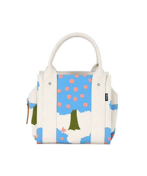 Ne-net(ネネット)の「(S)ハートりんごキャラメルバッグ(ハンドバッグ・レディース・ライトブルー/ブルー・FREE/フリー)」の1枚目の写真