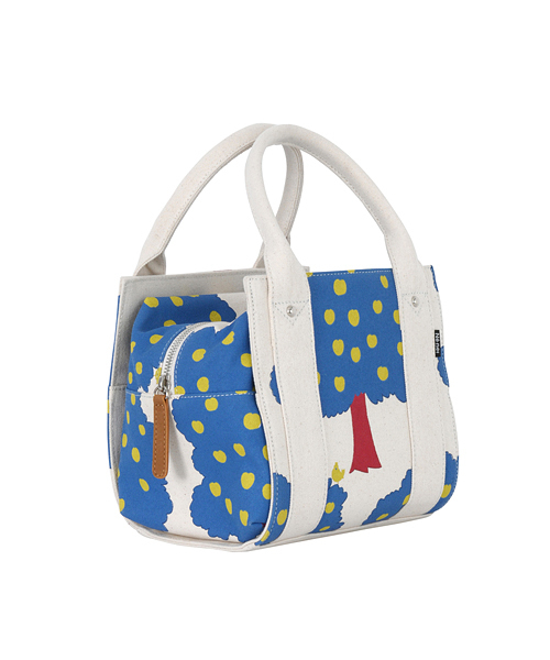 Ne-net(ネネット)の「(S)ハートりんごキャラメルバッグ(ハンドバッグ・レディース・ライトブルー/ブルー・FREE/フリー)」の3枚目の写真