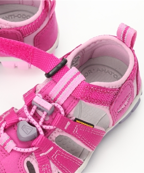 KEEN（キーン）の「SEACAMP II CNX / シーキャンプ ツー シーエヌエックス / キッズ サンダル（サンダル・キッズ・ピンク・18.5cm/22.5cm/18cm/20cm/22cm/17cm/19.5cm/16cm/21cm/15cm/23.5cm）」の9枚目の写真