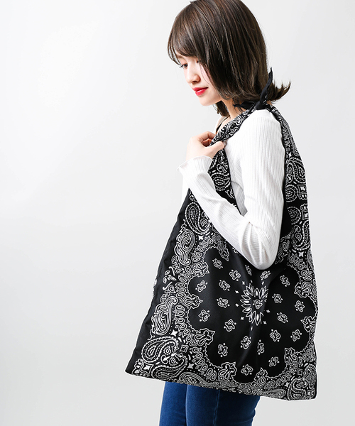 WEGO（ウィゴー）の「WEGO/ペイズリートートバッグ（トートバッグ・レディース・ネイビー/レッド/ホワイト/ブラック/サックスブルー/イエロー/オレンジ/パープル/グリーン/ライトピンク・FREE）」の3枚目の写真