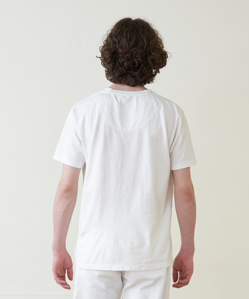 A.TAKA(アタカ)の「POCKET TEE(Tシャツ/カットソー・メンズ・チャコール/ホワイト/グリーン・2/3/1/4)」の5枚目の写真