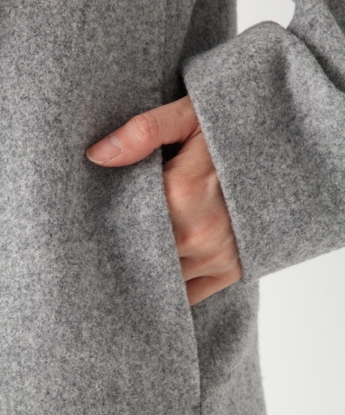 A part by（アパートバイ）の「casheepWチェスターコート 759745 （チェスターコート・レディース・ブラウン/ブラック/ライトブルー/グレー・LARGE/MEDIUM）」の12枚目の写真