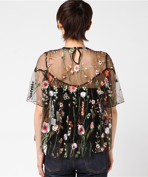 Color（カラー）の「フラワー刺繍シアートップス（シャツ/ブラウス