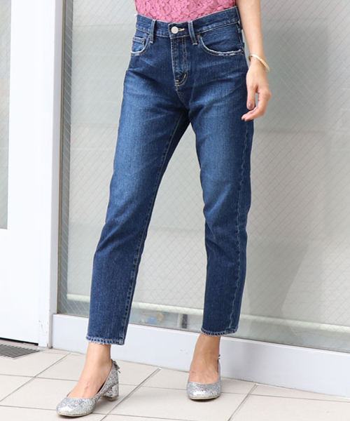 dazzlin(ダズリン)の「ORIGINAL BOYS DENIM(デニムパンツ・レディース・ライトブルー/ブルー・23inch/25inch/24inch/26inch)」の1枚目の写真