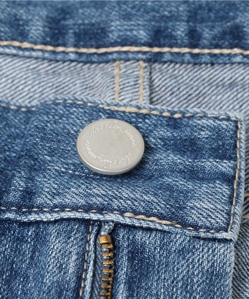 dazzlin(ダズリン)の「ORIGINAL BOYS DENIM(デニムパンツ・レディース・ライトブルー/ブルー・23inch/25inch/24inch/26inch)」の5枚目の写真