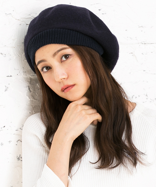 QUEENHEAD（クイーンヘッド）の「ゆったりリブベレー帽（ハンチング/ベレー帽・レディース・ブラック/グレー/チャコール/ベージュ/カーキ/ブルー系その他/ワイン/モスグリーン/ネイビー/グレイッシュベージュ/ブルー系その他2/オフホワイト/テラコッタ/ライラック/イエロー系その他/ブラウン/モカ/ベージュ系・FREE）」の13枚目の写真