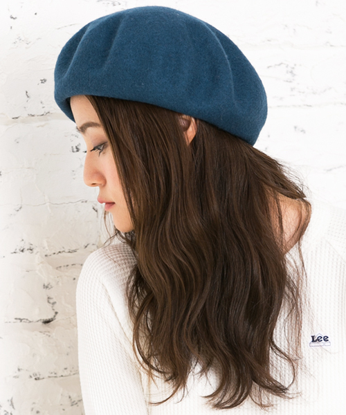 QUEENHEAD（クイーンヘッド）の「ゆったりリブベレー帽（ハンチング/ベレー帽・レディース・ブラック/グレー/チャコール/ベージュ/カーキ/ブルー系その他/ワイン/モスグリーン/ネイビー/グレイッシュベージュ/ブルー系その他2/オフホワイト/テラコッタ/ライラック/イエロー系その他/ブラウン/モカ/ベージュ系・FREE）」の15枚目の写真