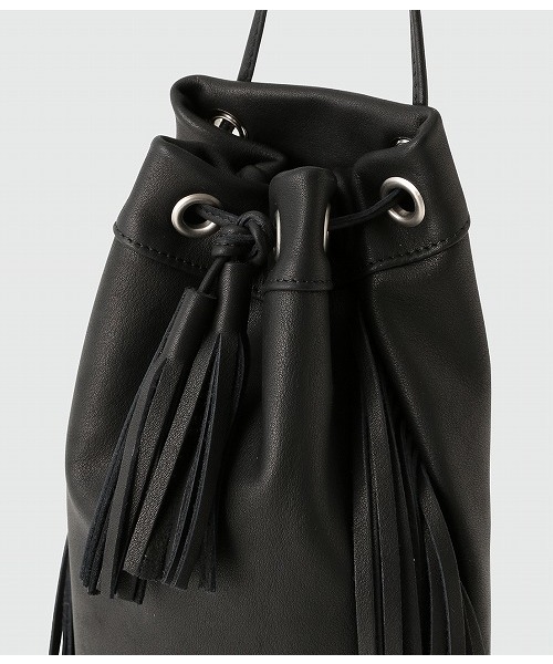 hobo（ホーボー）の「Cow Leather Drawstring Bag M（ショルダーバッグ