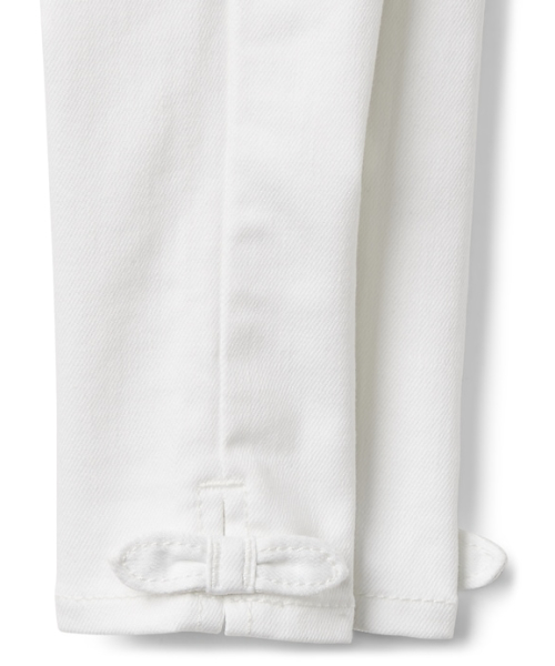 GAP（ギャップ）の「Gap フェイバリットジェギンス（タイカフス）（デニムパンツ・キッズ・ホワイト・90cm/110cm/95cm/105cm/100cm/80ｃｍ）」の2枚目の写真