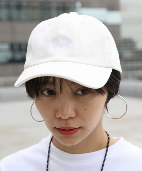 FRUIT OF THE LOOM（フルーツオブザルーム）の「FRUIT OF THE LOOM(フルーツ オブ ザ ルーム)別注6パネルキャップ（キャップ・メンズ・ターコイズブルー/ホワイト/レッド/オレンジ・FREE）」の2枚目の写真