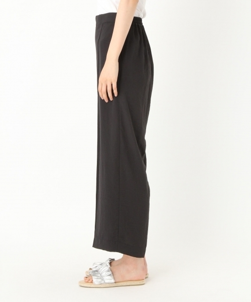 niko and...（ニコアンド）の「サラサラストレートパンツ（その他パンツ・レディース・ブラック/ネイビー/マスタード・3/4）」の8枚目の写真